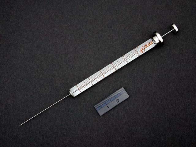 Immagine di Syringe; 25 µl; gas tight;fixed needle;25G;50mm needle length;beveled tip;PTFE plunger